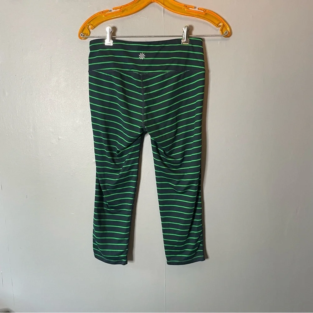 Athleta navy blue and green stripe cropped leggings size small